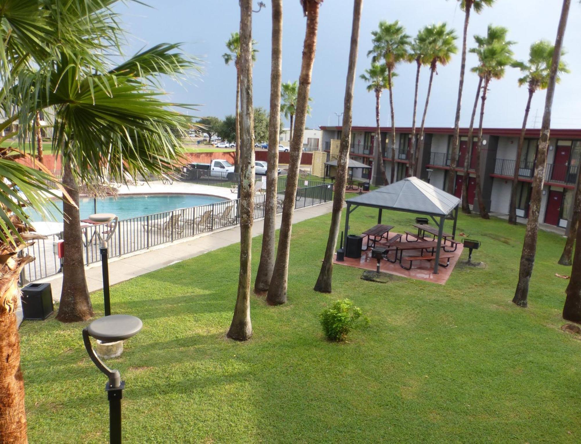 Red Roof Inn Corpus Christi North - Near Downtown Dış mekan fotoğraf